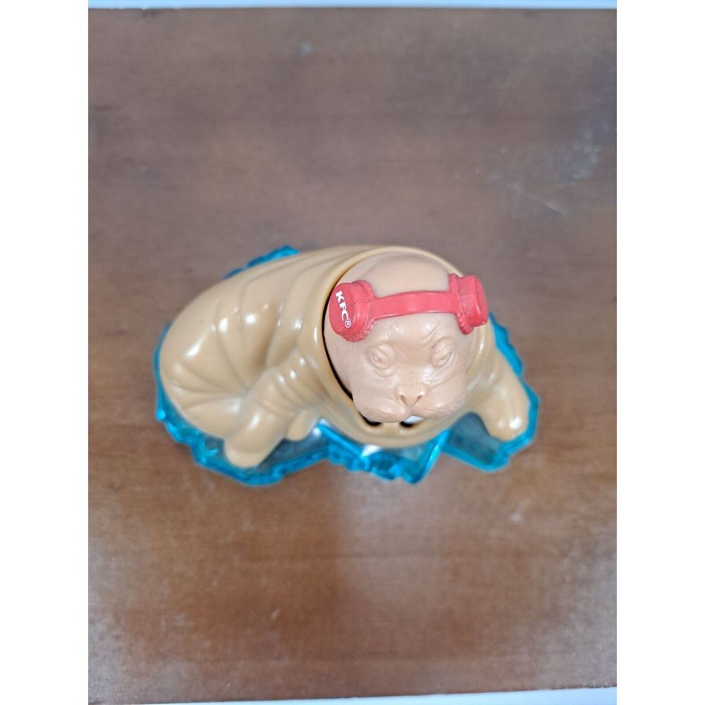 Rare Vintage 1998 KFC‎ Applause Winter Wonder Pals Toy Walrus  #2 - Picture 5 of 6